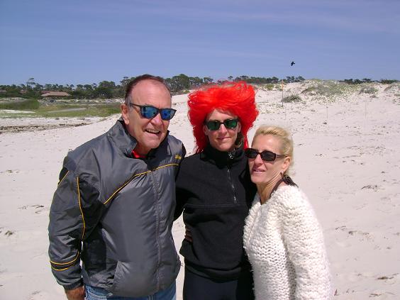 Dad thinks he's posing for a photo WITH 'Britney Spears' and Stella